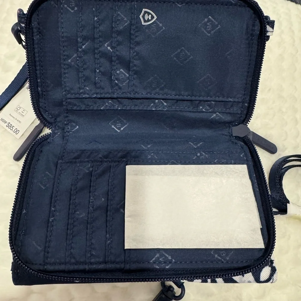 VERA BRADLEY Lighten Up 3-In-1 Crossbody ( steel blue medallion) $40 $85.00
